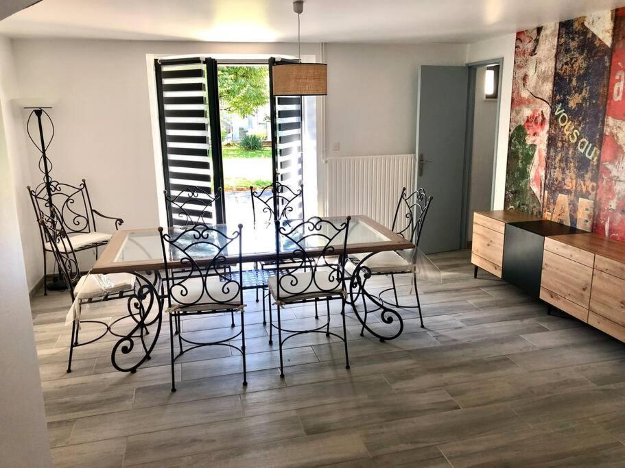 Maison Chaleureuse Au Coeur Du Village Raddon ภายนอก รูปภาพ