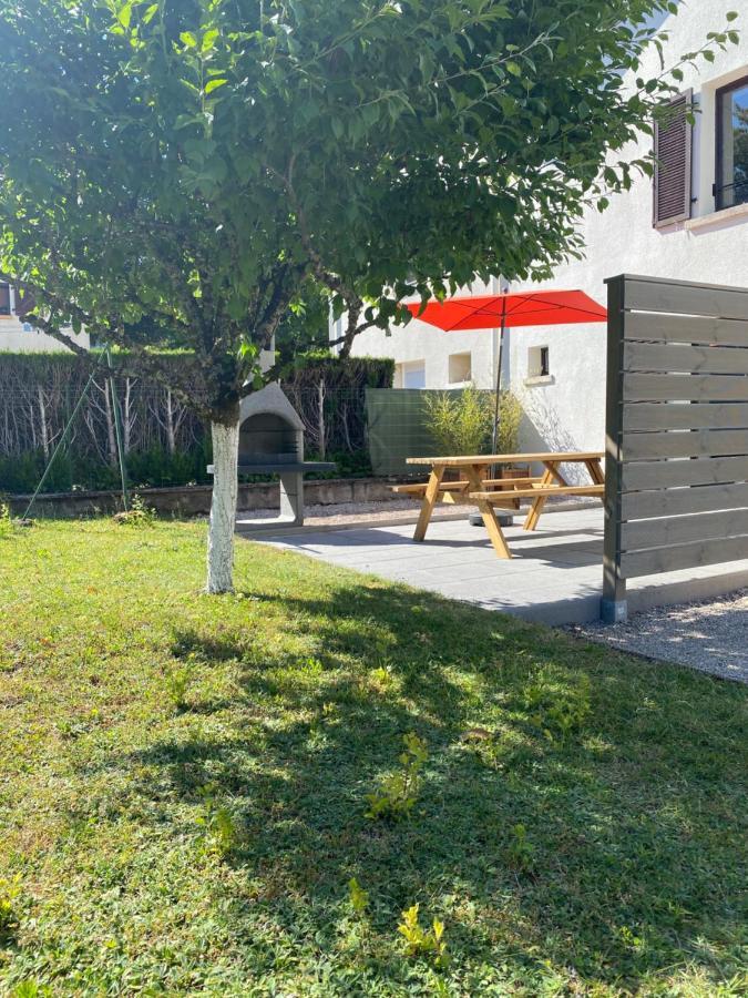 Maison Chaleureuse Au Coeur Du Village Raddon ภายนอก รูปภาพ
